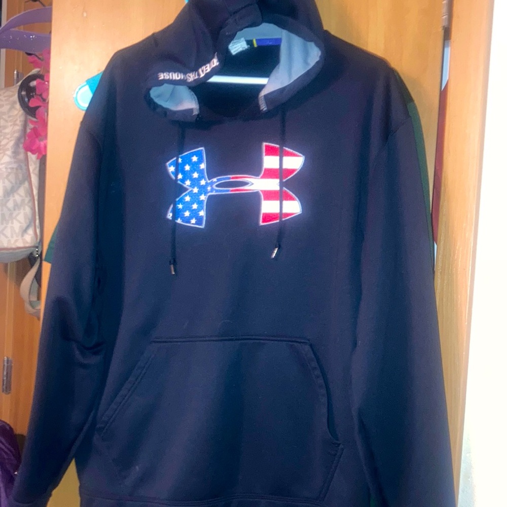 Under armor jersey n hoodie